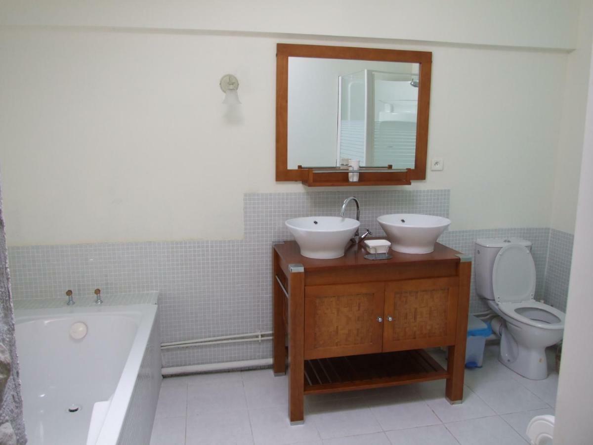 Le Vieux Couvent Villa Deviat Dış mekan fotoğraf