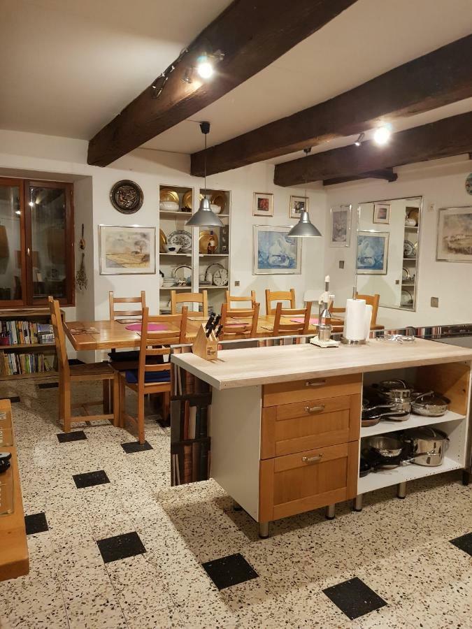 Le Vieux Couvent Villa Deviat Dış mekan fotoğraf